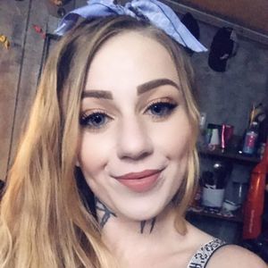 Meet your Posher, Brandi